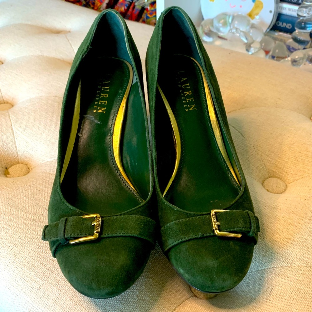 Ralph Lauren hunter green suede buckle shoes heels